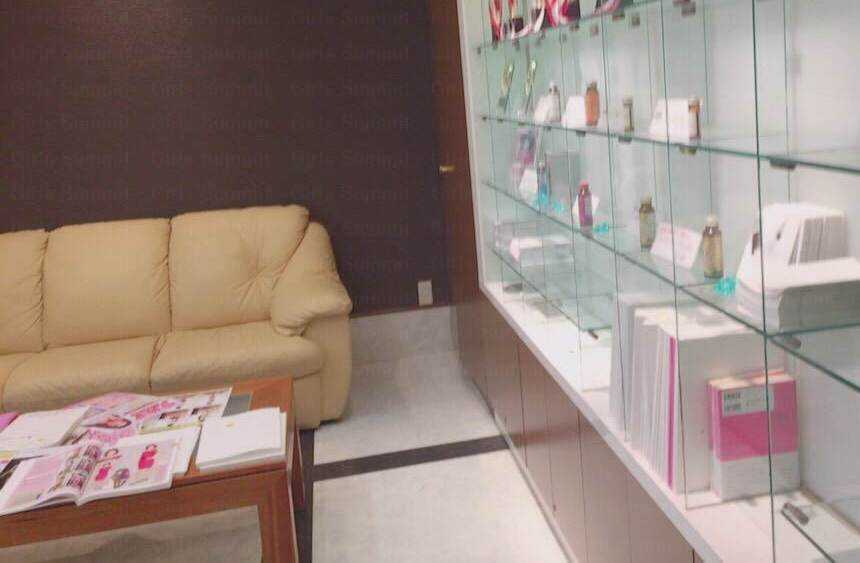 エルセーヌ三宮店